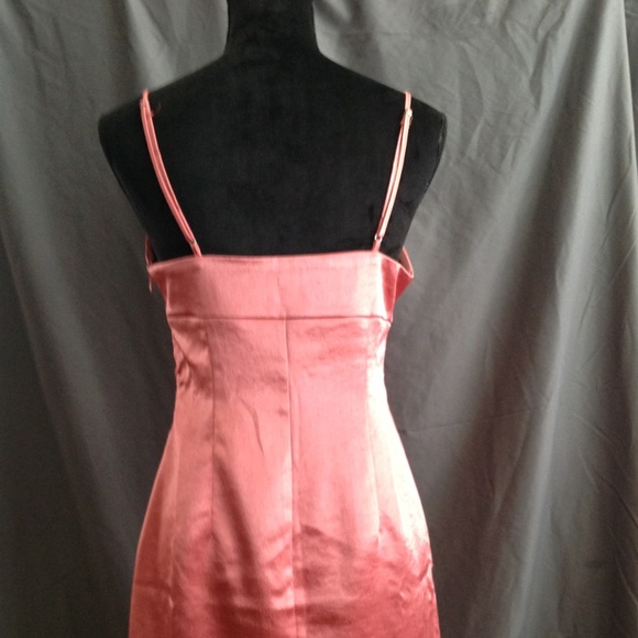 Forever 21 flirty Salmon color dress - Picture 2 of 3